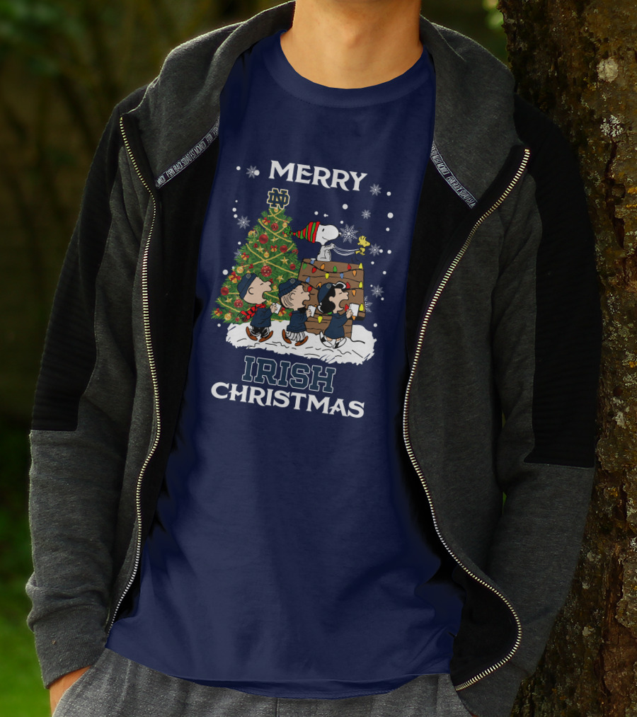 Merry Christmas Notre Dame Fighting Irish Peanuts Christmas Tree T-Shirt