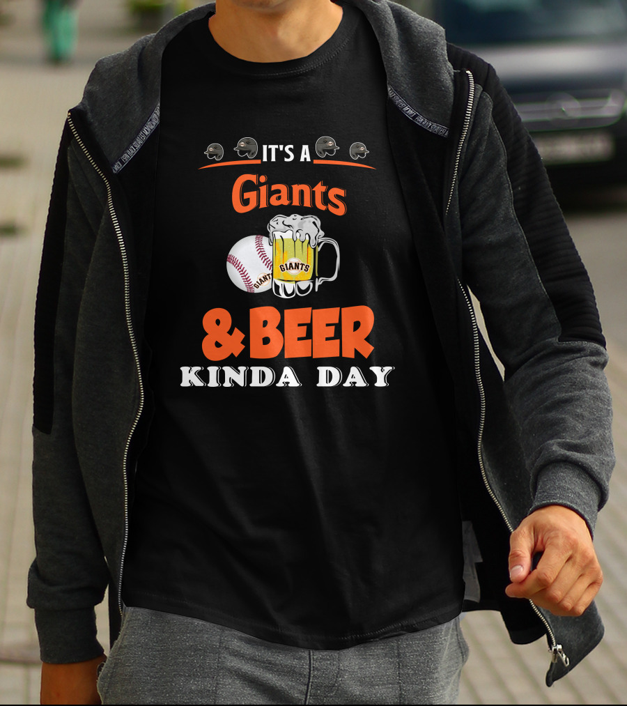 IT'S A GIANTS BEER KINDA DAY SAN FRANCISCO BASEBALL T-Shirt