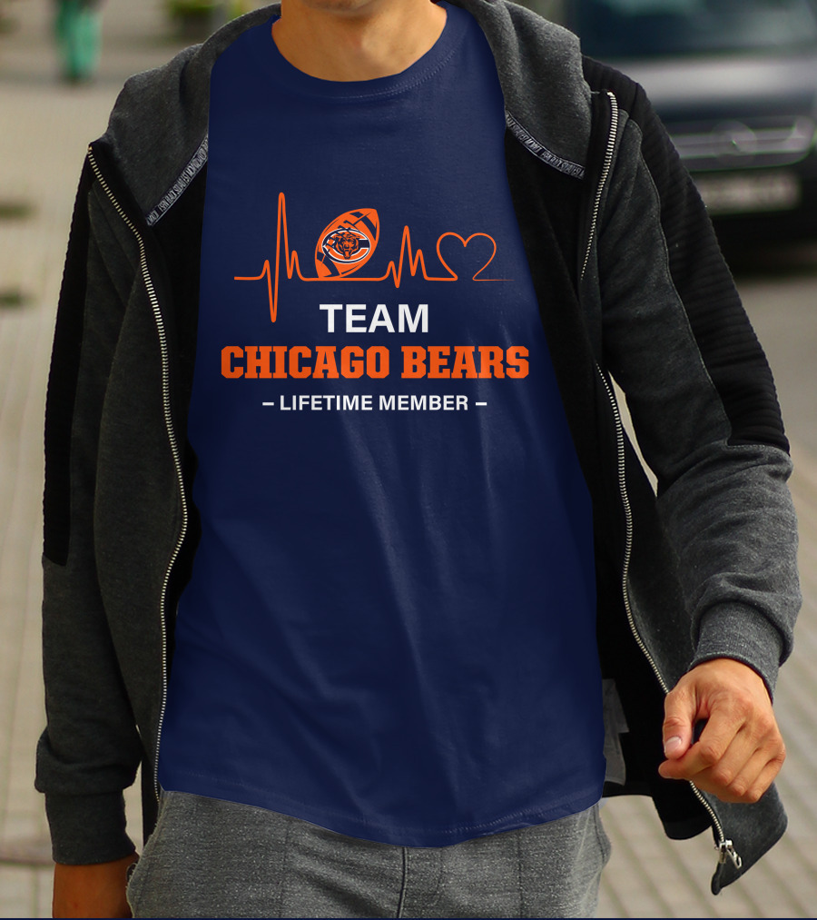 Team Chicago Bears Lifetime Member Heartbeat Football T-Shirt