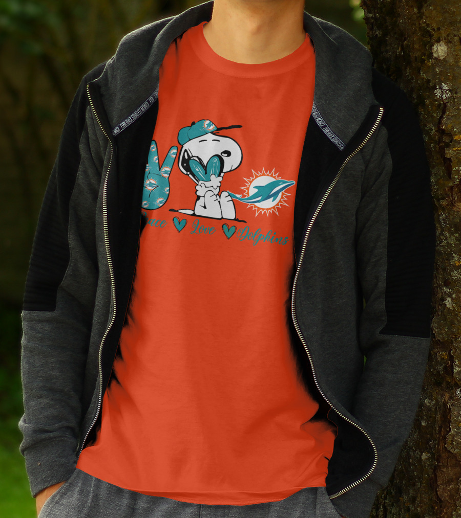 Peace Love Miami Dolphins Snoopy Fan T-Shirt