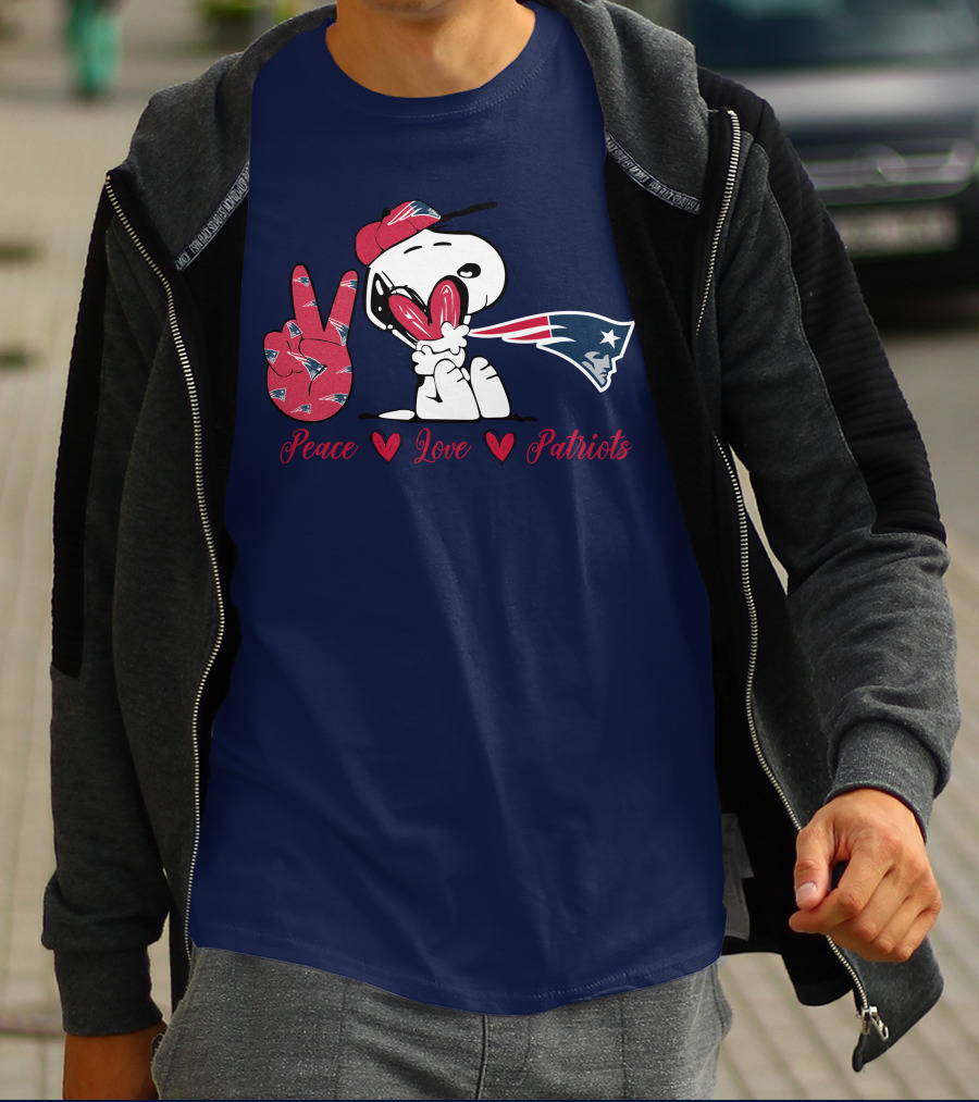 Peace Love Patriots Snoopy New England T-Shirt