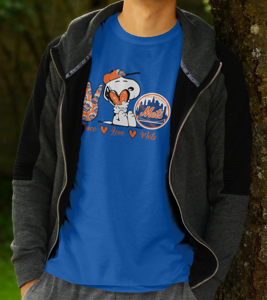 Snoopy Peace Love Mets New York City Skyline Baseball T-Shirt