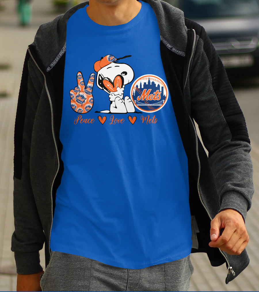Snoopy Peace Love Mets New York City Skyline Baseball T-Shirt