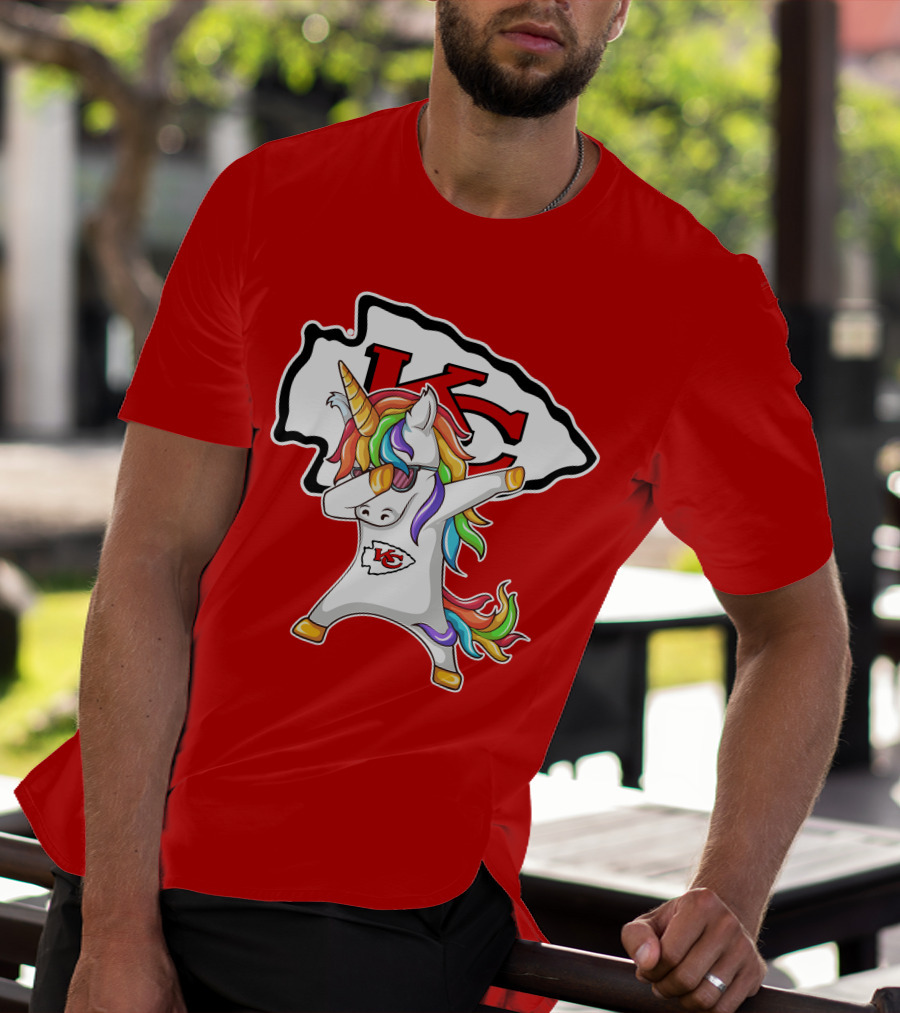 Kansas City Chiefs Unicorn Dabbing KC Logo Rainbow Mane T-Shirt