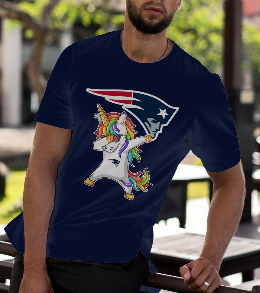 New England Patriots Unicorn Dabbing Rainbow Mane NFL T-Shirt