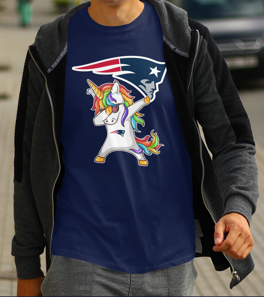 New England Patriots Unicorn Dabbing Rainbow Mane NFL T-Shirt