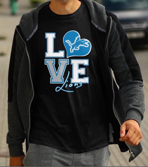 LOVE Lions Heart Detroit Lions Fan Passion T-Shirt
