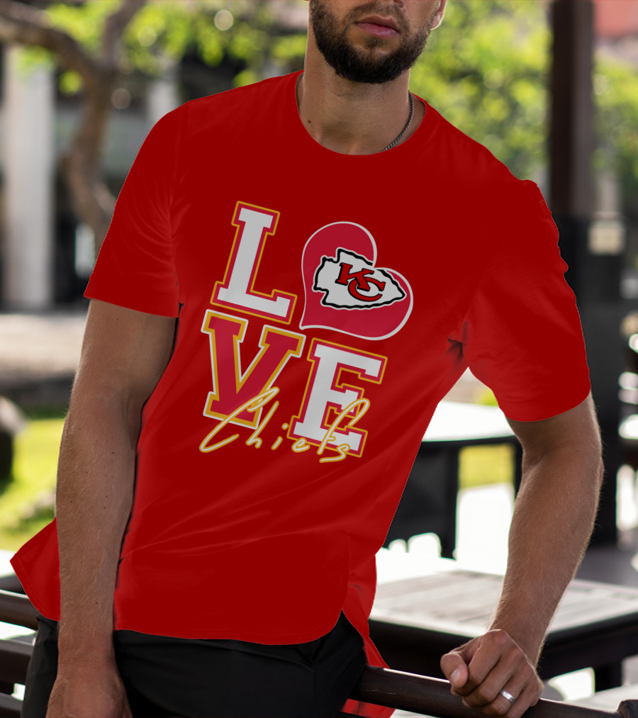 LOVE Chiefs KC Arrowhead Heart T-Shirt