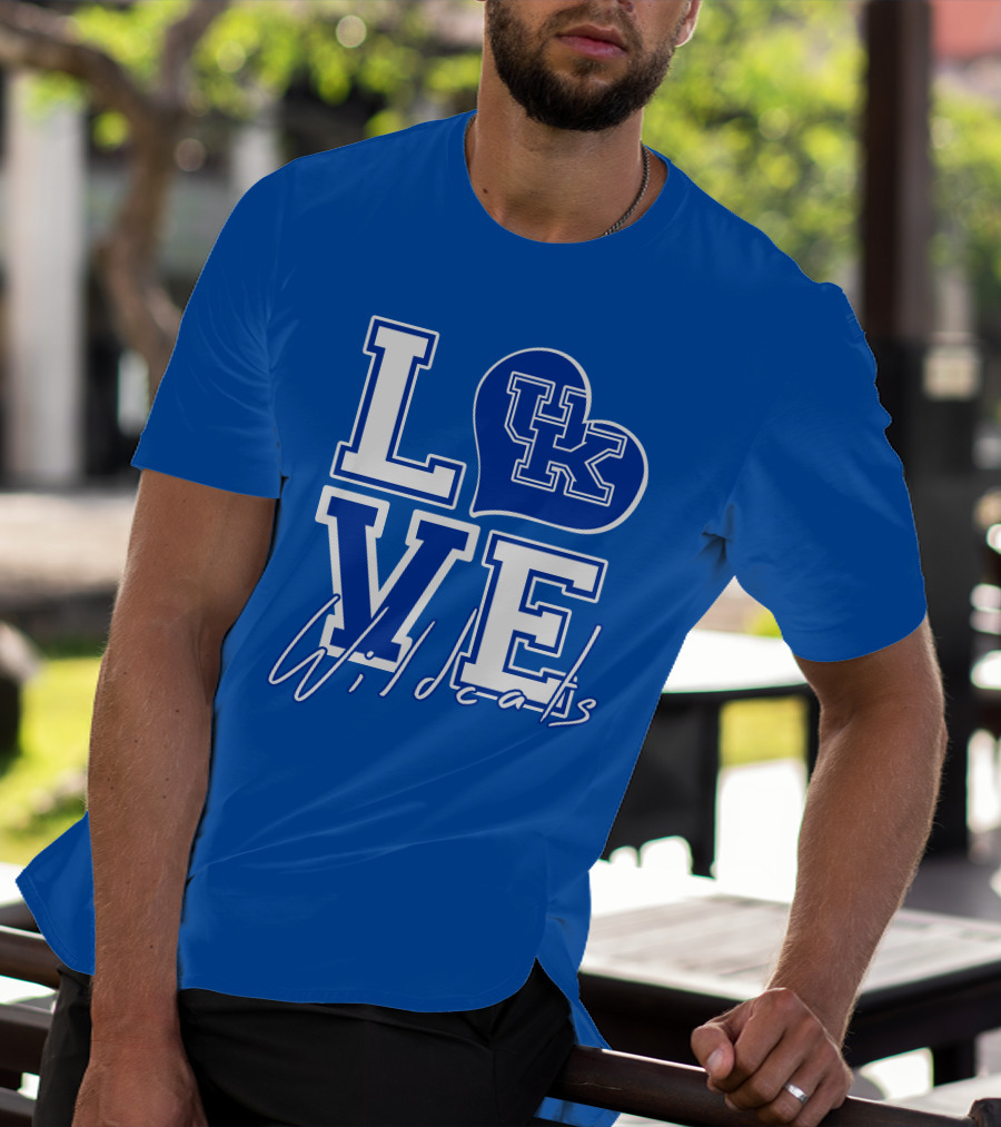LOVE Kentucky Wildcats UK Heart Wildcats T-Shirt