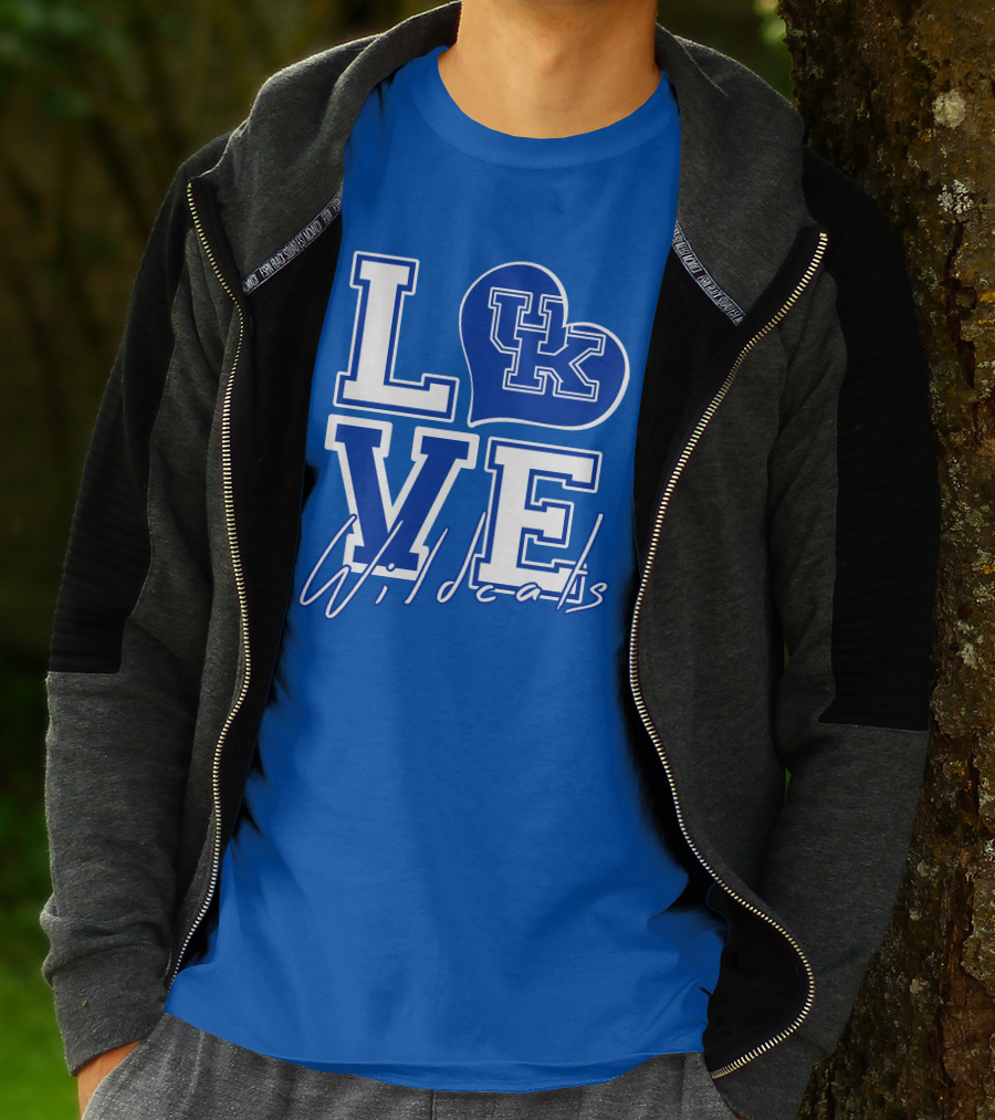 LOVE Kentucky Wildcats UK Heart Wildcats T-Shirt