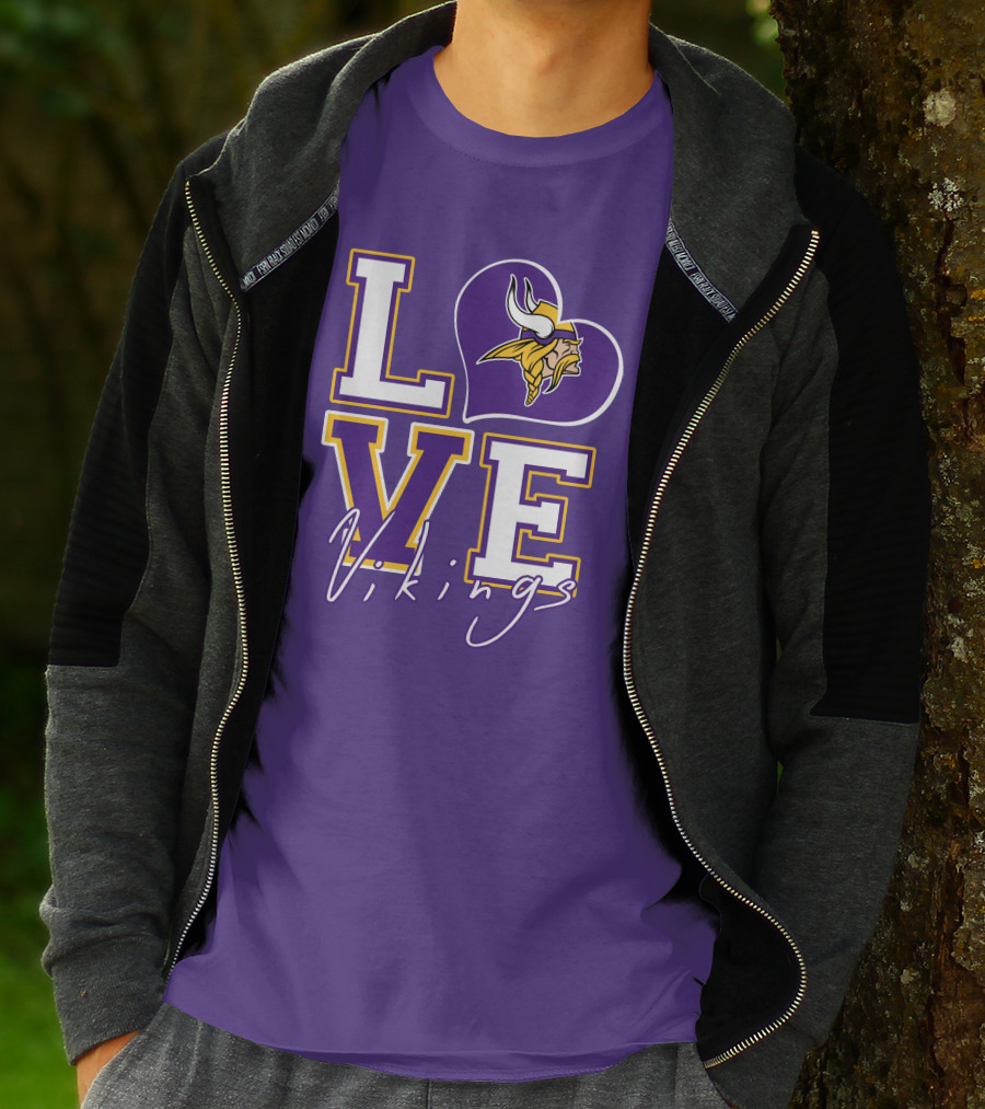 Love Minnesota Vikings Heart T-Shirt
