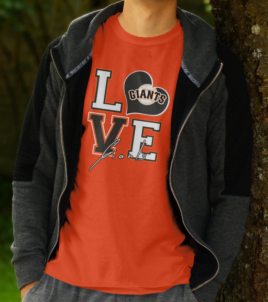 Love Giants San Francisco Baseball Enthusiast Typography T-Shirt