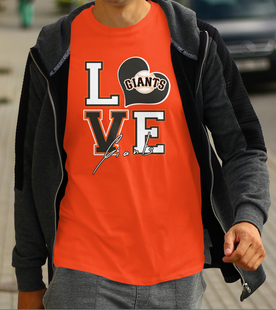 Love Giants San Francisco Baseball Enthusiast Typography T-Shirt