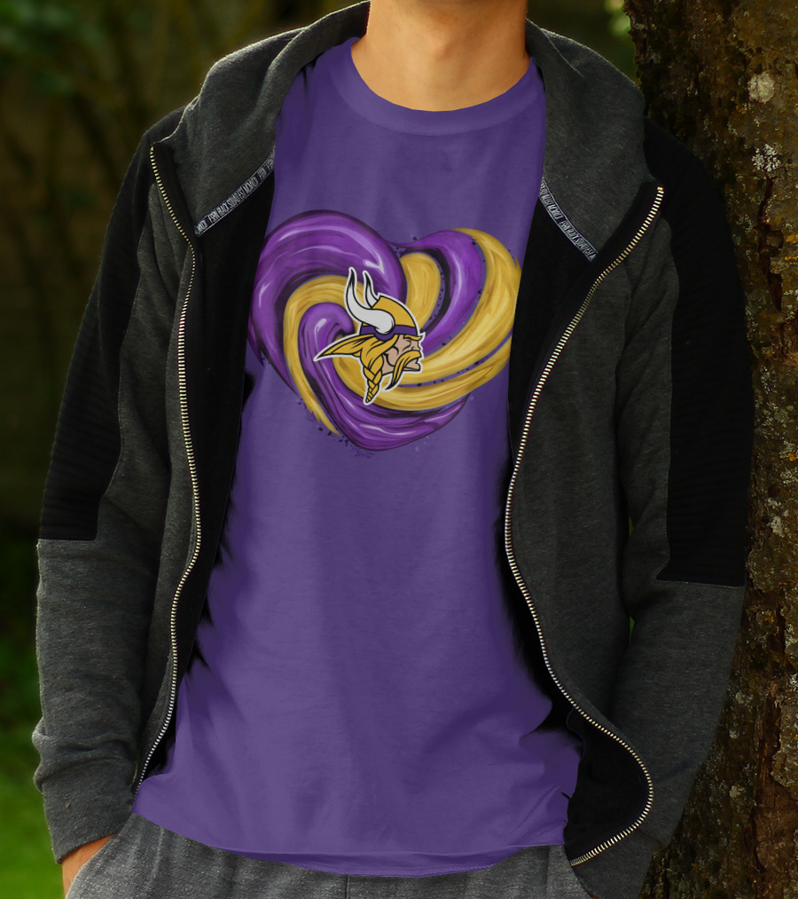 Minnesota Vikings Heart Swirl Viking Helmet T-Shirt