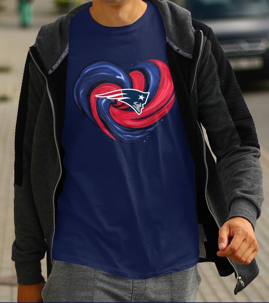 New England Patriots Heart Swirl T-Shirt