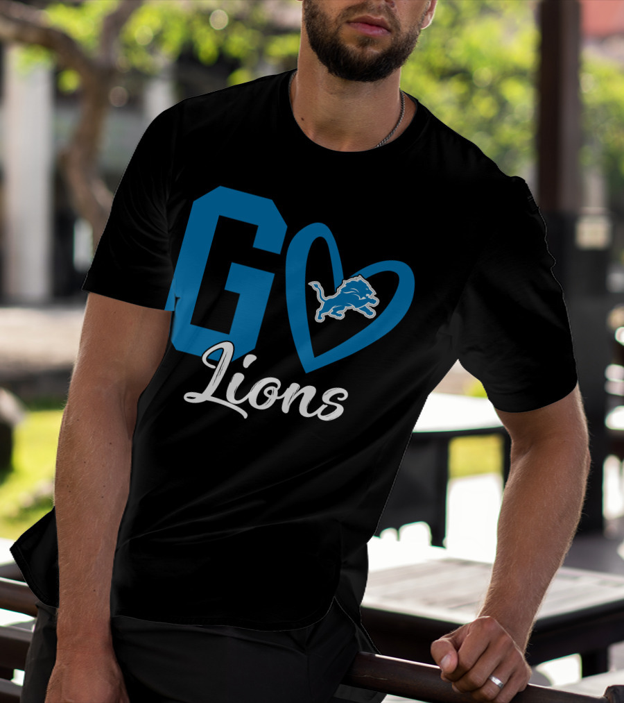 Go Lions Heart Detroit Lions T-Shirt