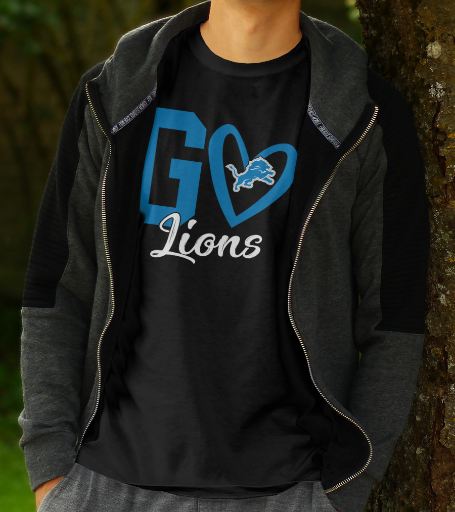 Go Lions Heart Detroit Lions T-Shirt
