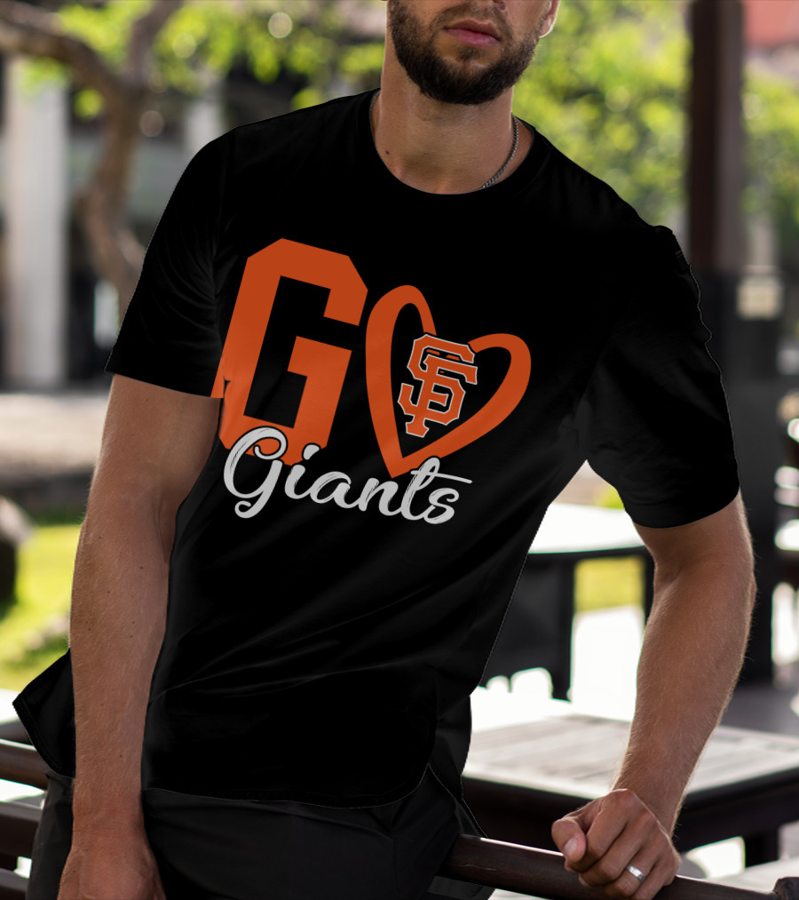 Go Giants SF Heart T-Shirt