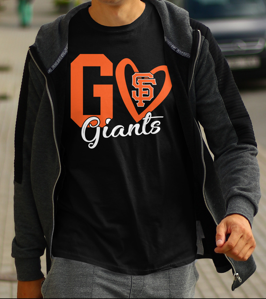 Go Giants SF Heart T-Shirt