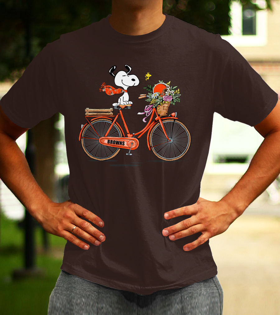 Cleveland Browns Snoopy Woodstock Flower Bicycle T-Shirt