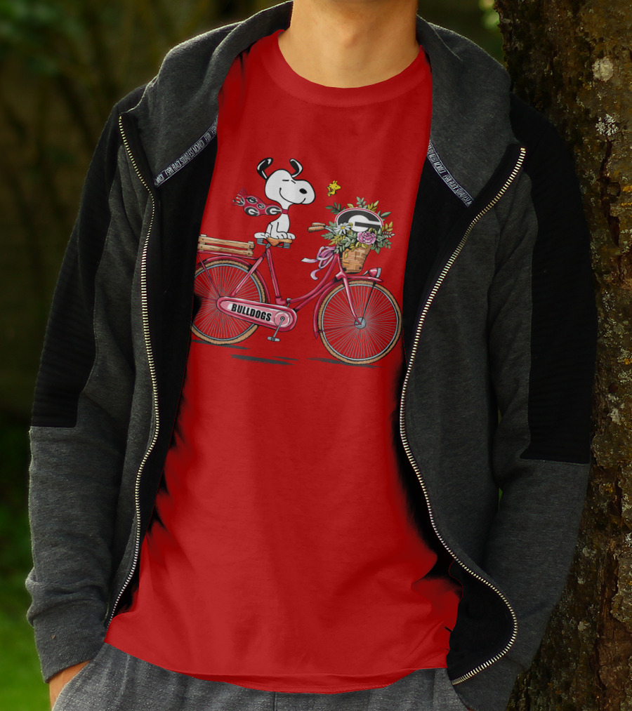 Georgia Bulldogs Snoopy Riding Bike With Flowers T-Shirt