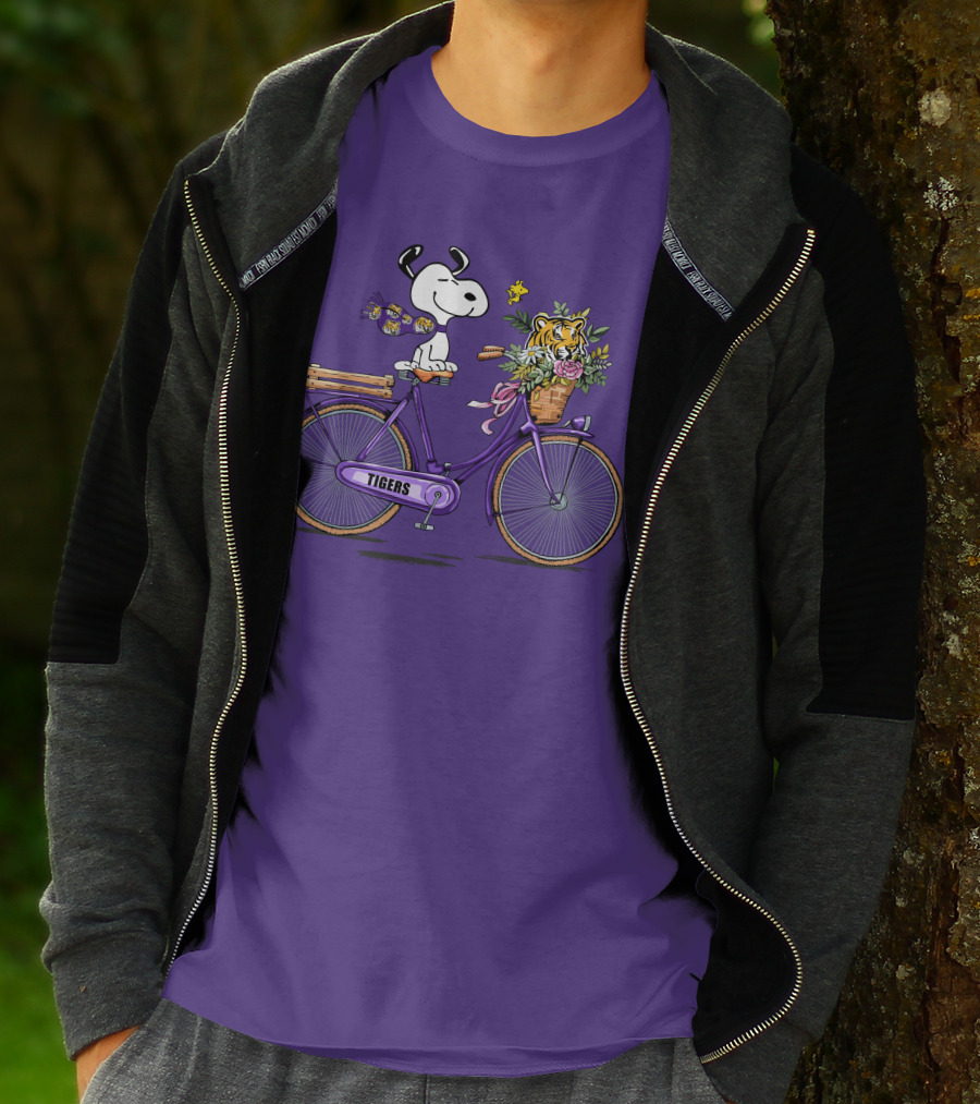 Snoopy Riding Purple Bicycle With LSU Tigers Bouquet T-Shirt