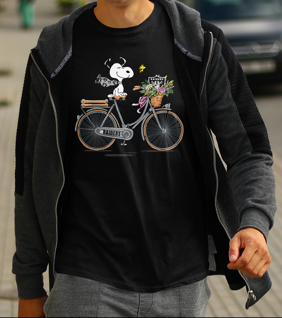 Las Vegas Raiders Snoopy Bicycle Adventure With Woodstock And Flowers T-Shirt