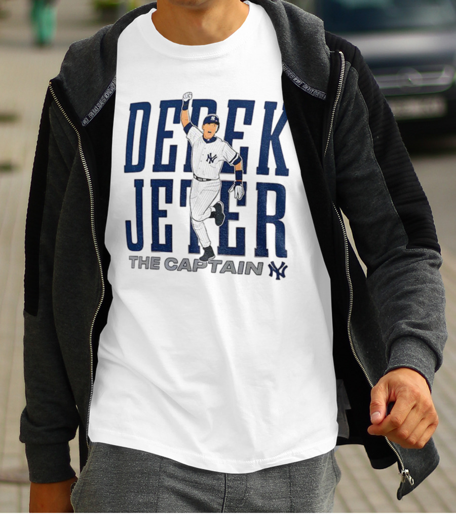 Derek Jeter The Captain New York Yankees MLB Baseball T-Shirt