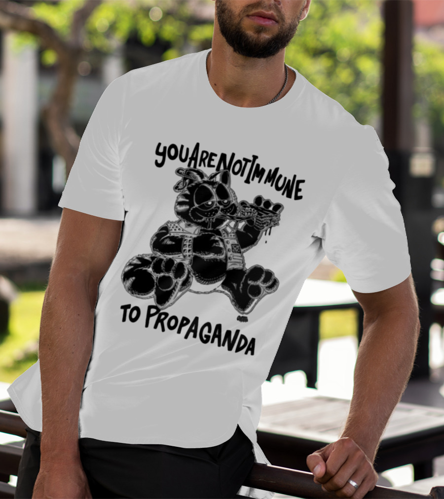 Punkwithacamera Cat With Pizza You Are Not Immune To Propaganda T-Shirt