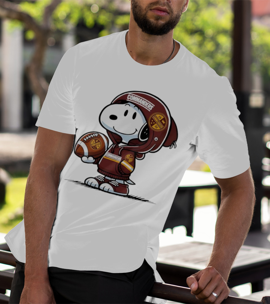 Snoopy In Commanders With Football Washington 1932 W T-Shirt