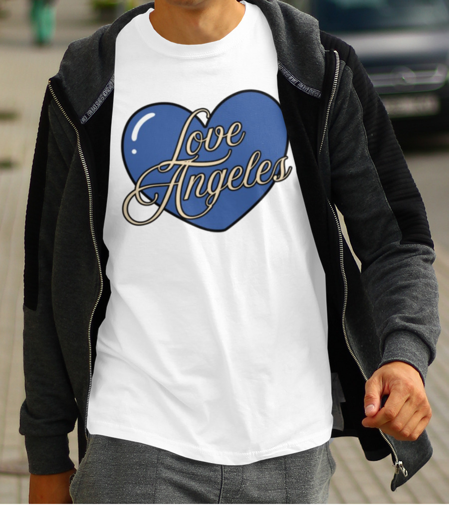 Bffs & Babes Love Angeles Heart Design T-Shirt