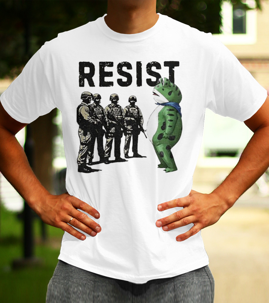 Portland Frog Resist Anti Fascism Anti Trump Protest Graphic T-Shirt