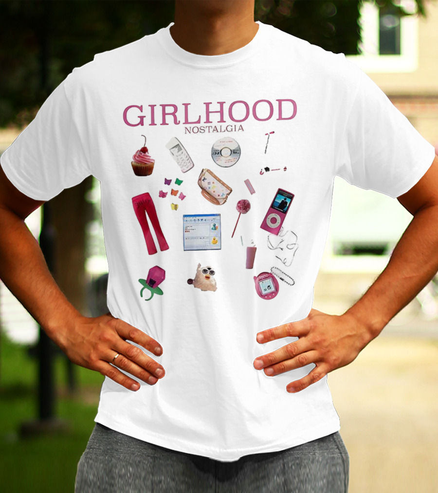 Girlhood Nostalgia 2000s Style Icons IPod Flip Phone Tamagotchi MSN Messenger Cupcake T-Shirt
