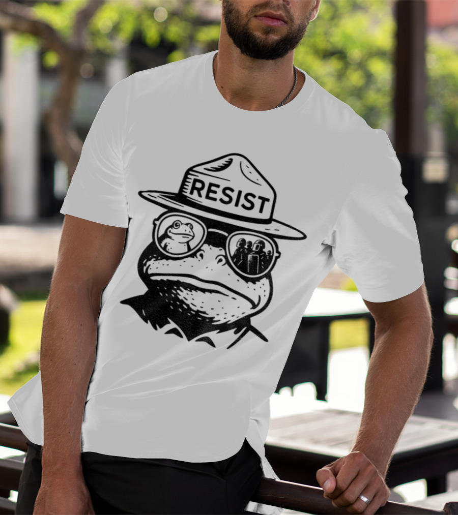 Portland Frog Resist Hat Sunglasses Antifa Frog T-Shirt