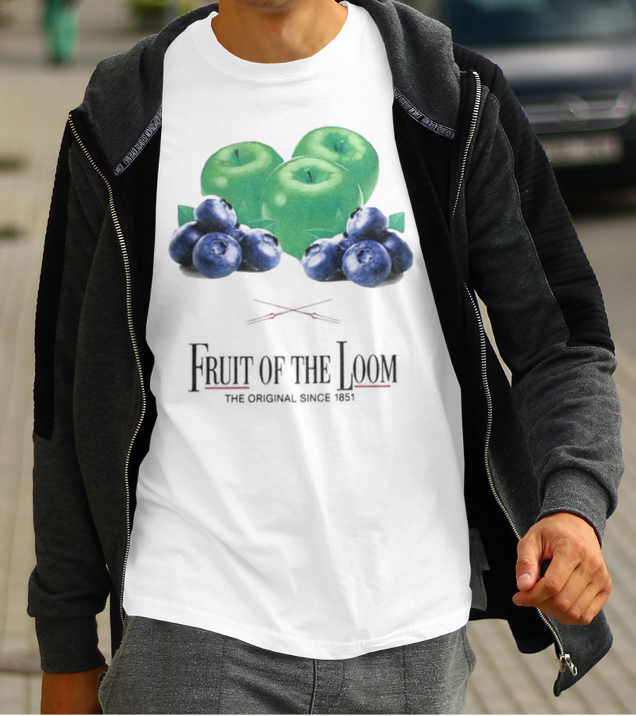 Fruit Of The Loom Original Since 1851 Green Apples Blueberries T-Shirt