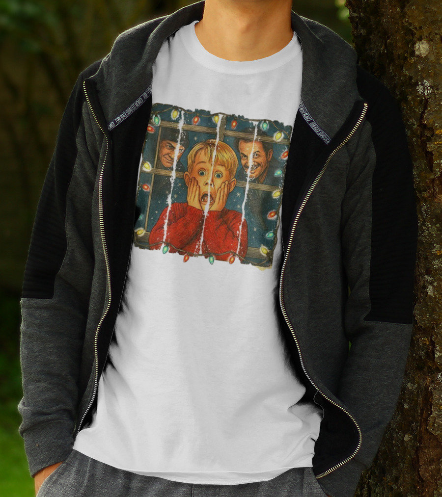 Kevin McCallister Home Alone Merry Christmas With Harry And Marv T-Shirt