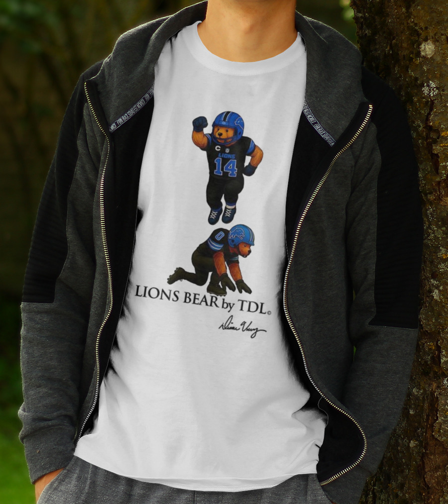 Amon-Ra St. Brown 14 Jahmyr Gibbs 0 Detroit Lions Bear Celebrating Football T-Shirt