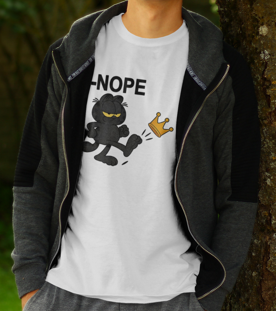 NOPE Black Cat Kicking Crown No Kings In America T-Shirt