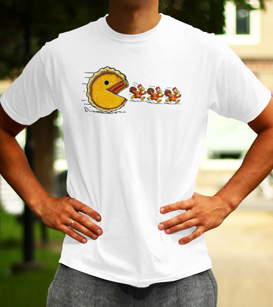 Thanksgiving Turkey Chase With Retro Pumpkin Pie Eating Game Theme T-Shirt