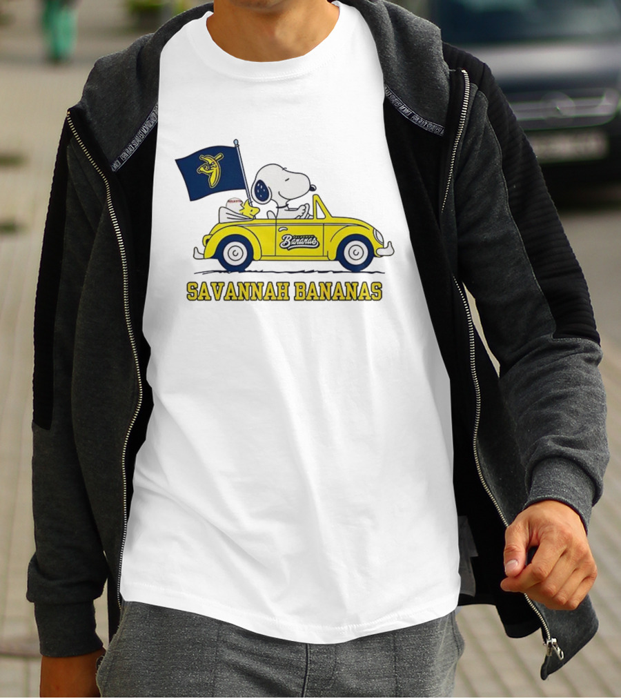 Snoopy Woodstock Driving Savannah Bananas Baseball Car T-Shirt