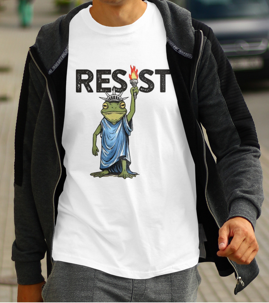 Portland Frog Resist Protest Statue Of Liberty Torch T-Shirt