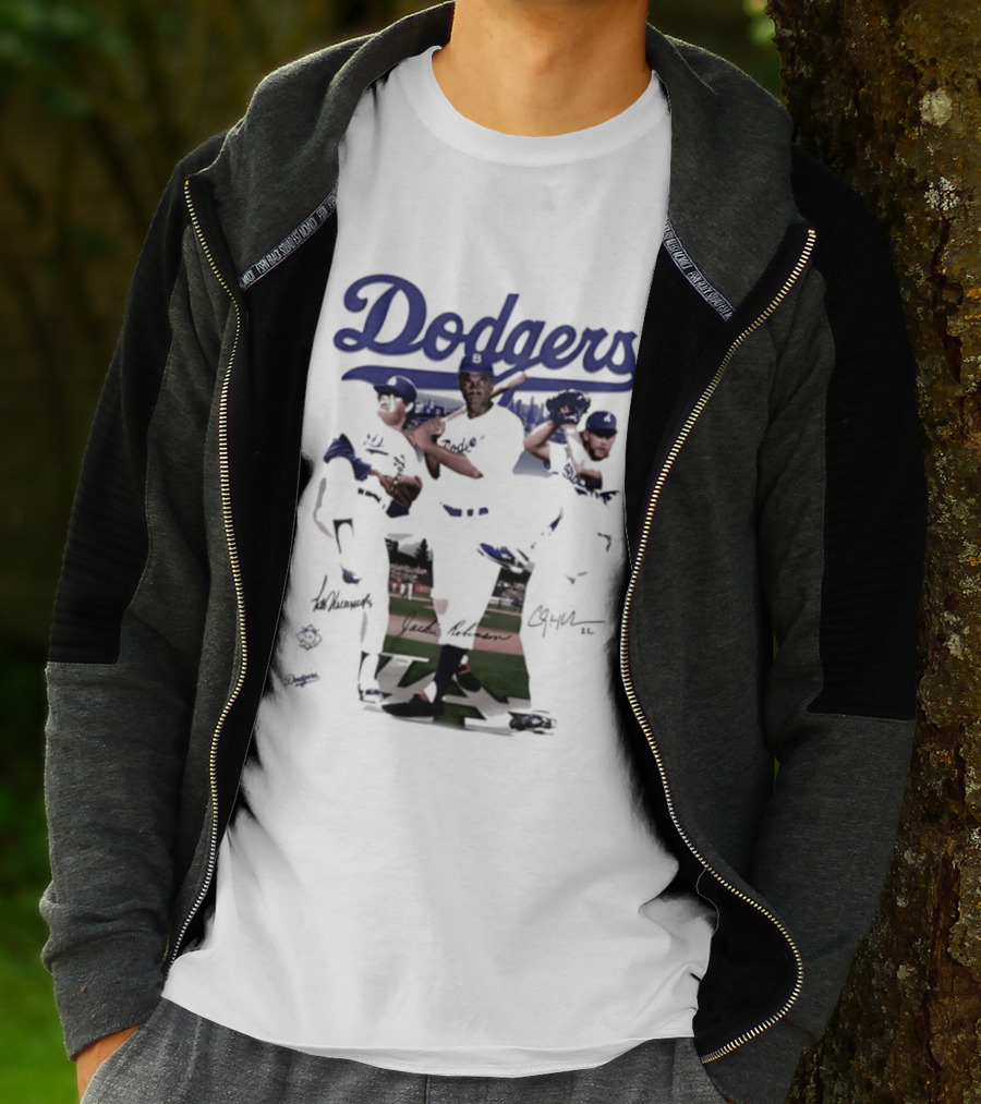 Los Angeles Dodgers Mookie Betts Steve Sax Clayton Kershaw Signatures Vintage Style T-Shirt