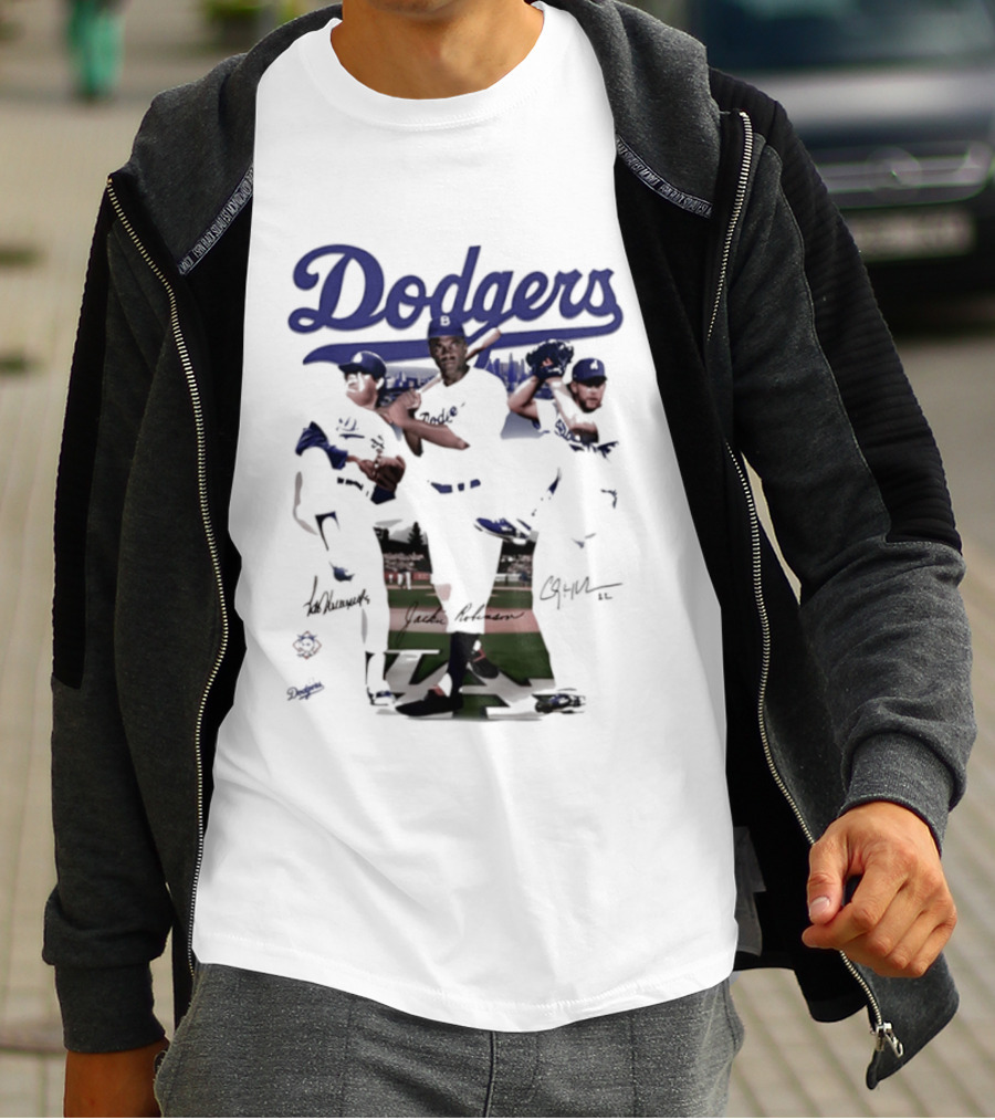 Los Angeles Dodgers Mookie Betts Steve Sax Clayton Kershaw Signatures Vintage Style T-Shirt
