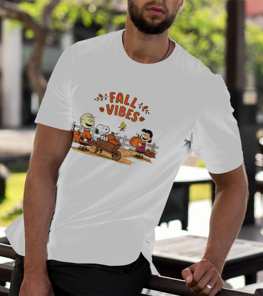 Fall Vibes Snoopy Thanksgiving Charlie Brown Pumpkin Halloween 2025 T-Shirt