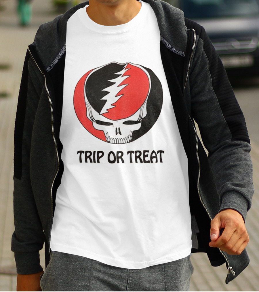 Grateful Dead Skull Trip Or Treat Halloween T-Shirt