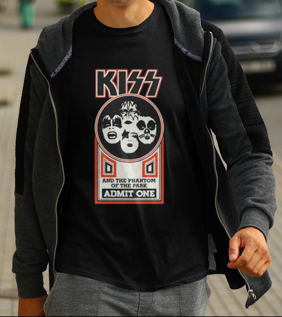 Kiss And The Phantom Of The Park Admit One Ticket Design T-Shirt