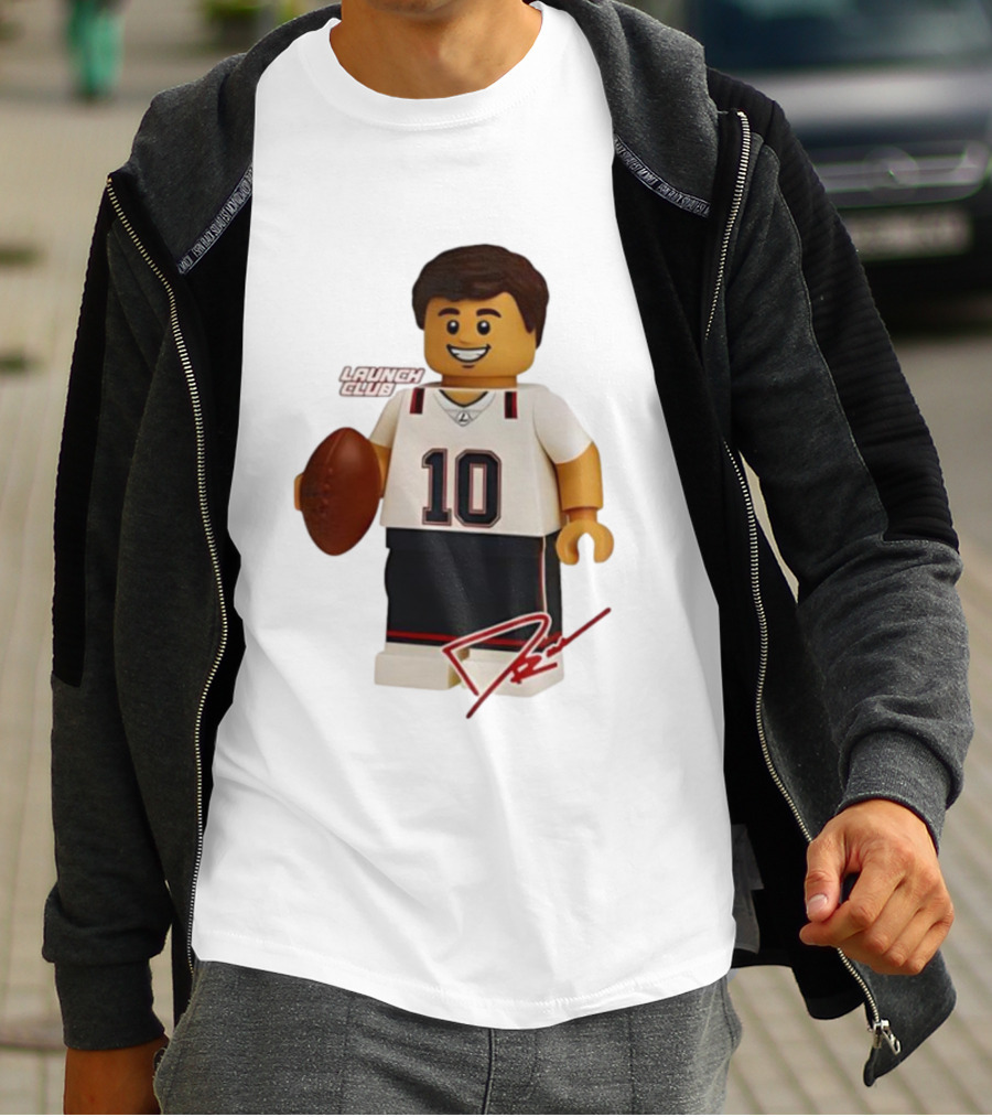 Tom Brady New England Patriots Lego Minifigure 10 Launch Club Signature T-Shirt