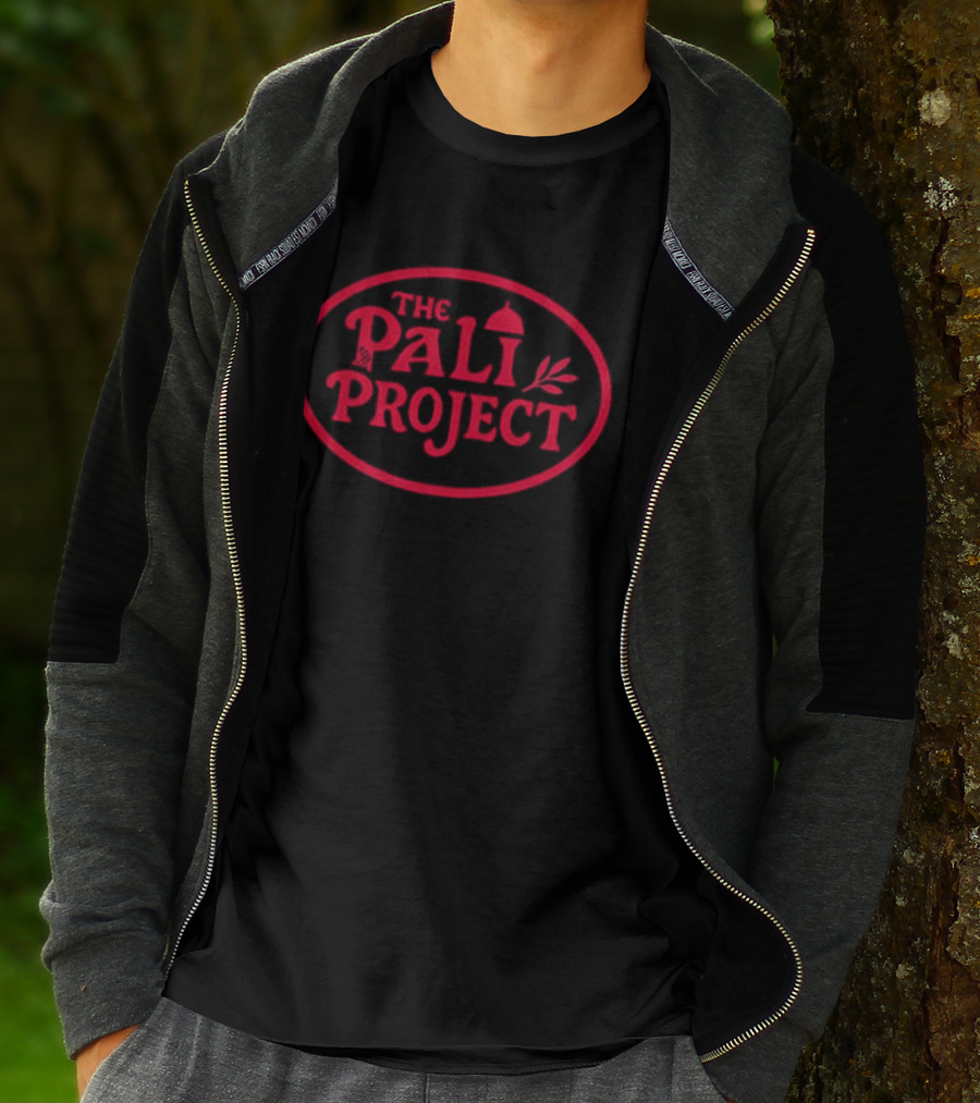 The Pali Project Heritage Red Text Oval Icon T-Shirt