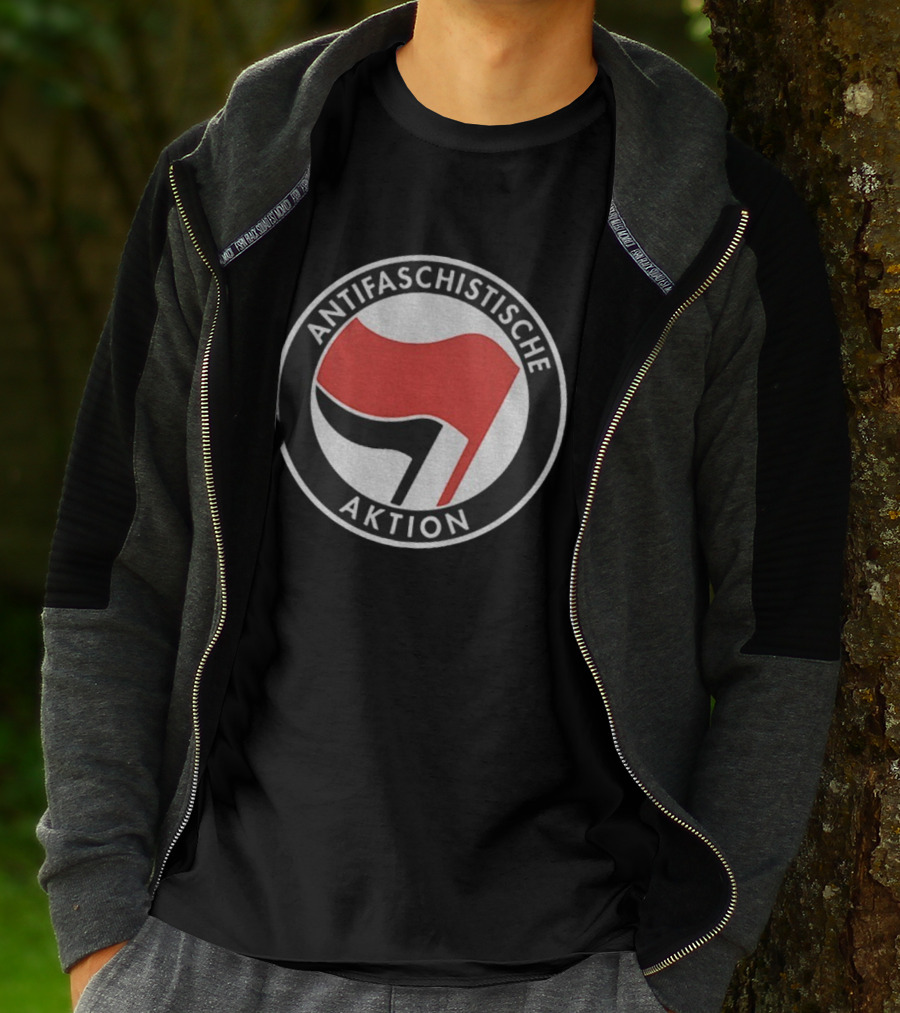 Antifaschistische Aktion Red Black Flags Anti Fascist Symbol T-Shirt
