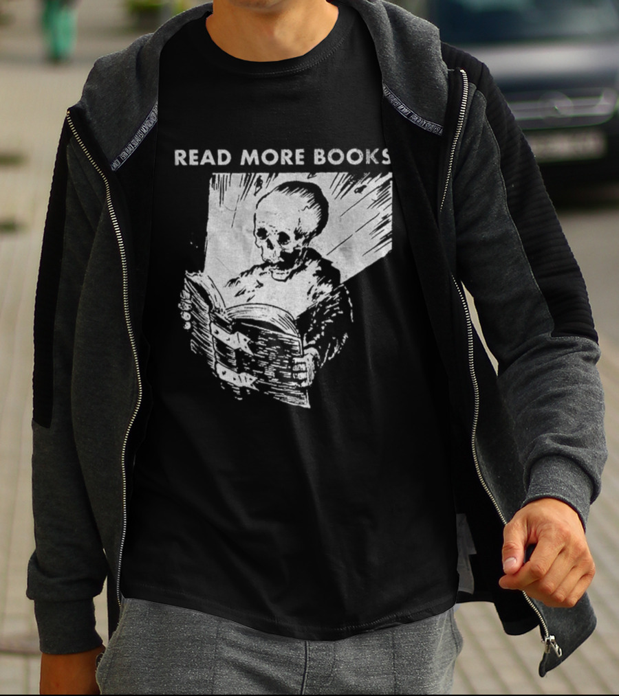Read More Books Skeleton Vintage Style T-Shirt